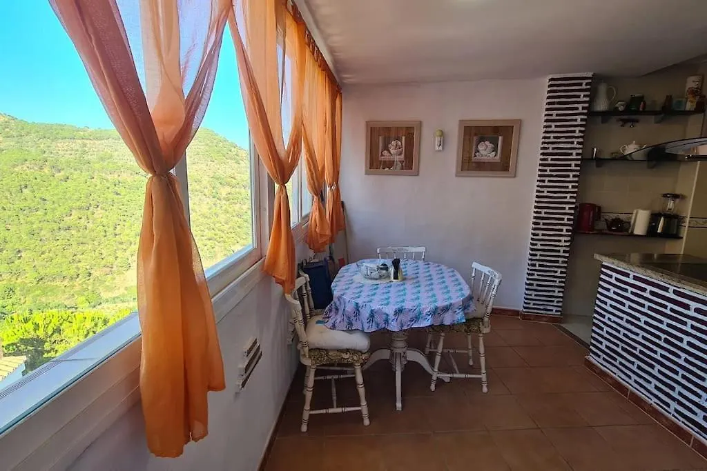 Atico Con Vistas Mar Y Montana Apartment Ojen