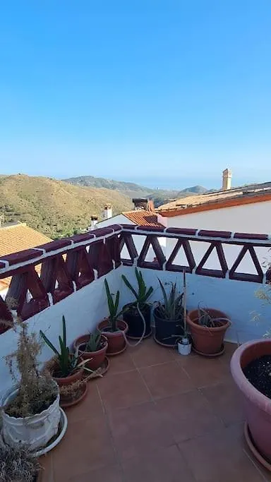 Atico Con Vistas Mar Y Montana Apartment Ojen